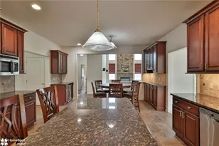 4704 Reston Dr, Easton, PA 18040 - Photo 10
