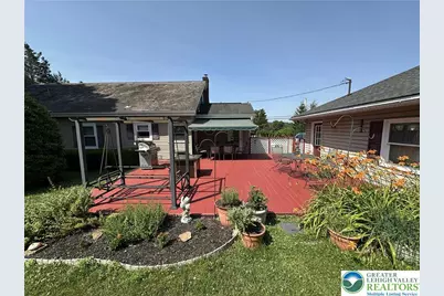 556 Walnut Drive, Lehigh Township, PA 18067 - Photo 22
