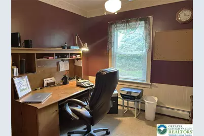 556 Walnut Drive, Lehigh Township, PA 18067 - Photo 18