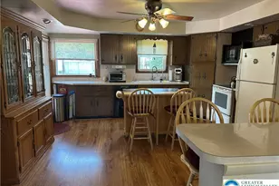 556 Walnut Dr, Lehigh Township, PA 18067 - Photo 8