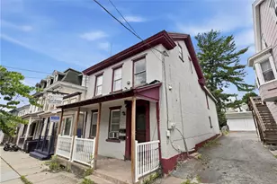 414 Wyandotte St, Bethlehem, PA 18015 - Photo 2