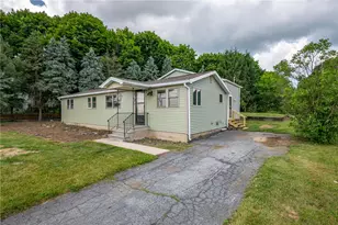 5861 Memorial Rd, Heidelberg Township, PA 18053 - Photo 2