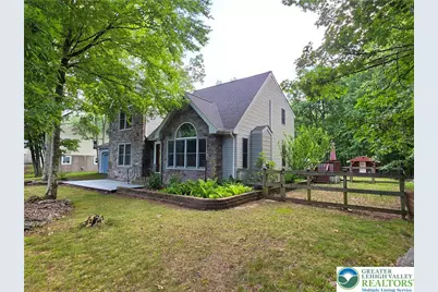 211 Murphy Circle, Bushkill, PA 18324 - Photo 2