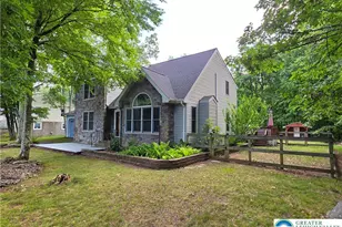 211 Murphy Cir, Bushkill, PA 18324 - Photo 2