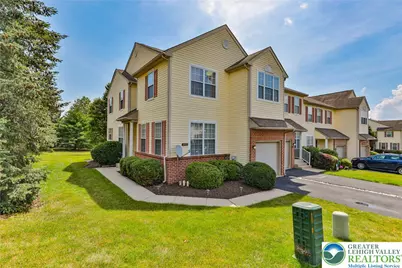 8100 W Cross Creek Circle, Upper Macungie Township, PA 18031 - Photo 4