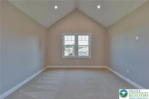 4740 Hillcrest Ln, Whitehall Township, PA 18052 - Photo 18