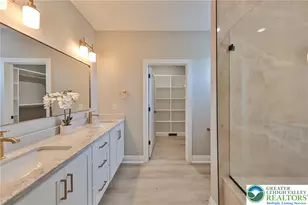 4740 Hillcrest Ln, Whitehall Township, PA 18052 - Photo 20