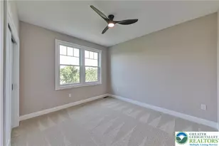 4740 Hillcrest Ln, Whitehall Township, PA 18052 - Photo 22