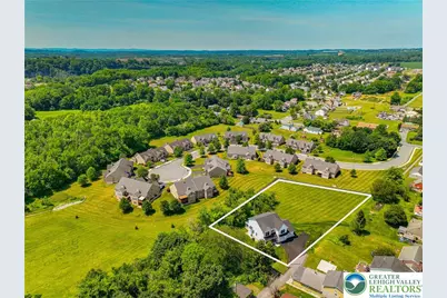 4740 Hillcrest Lane, Whitehall Township, PA 18052 - Photo 4