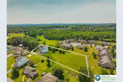 4740 Hillcrest Lane, Whitehall Township, PA 18052 - Photo 1
