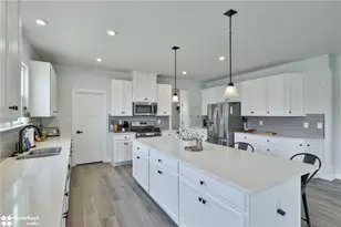 3835 Dewalt St, Bethlehem City, PA 18020 - Photo 24