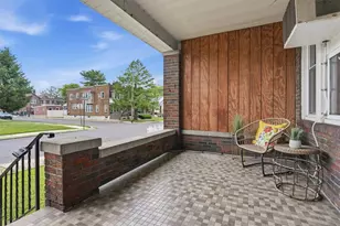 2021 W Green St, Allentown City, PA 18104 - Photo 2