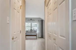 2165 Beechwood St, Upper Macungie Township, PA 18069 - Photo 22