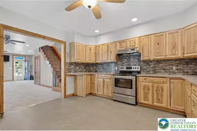 43 E Phillips Street, Coaldale Boro, PA 18218 - Photo 12