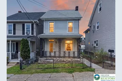 43 E Phillips Street, Coaldale Boro, PA 18218 - Photo 2
