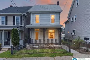 43 E Phillips St, Coaldale Boro, PA 18218 - Photo 2