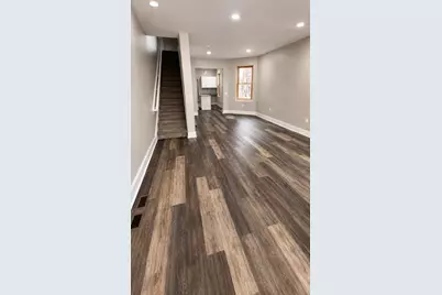 723 Broadway, Bethlehem City, PA 18015 - Photo 2