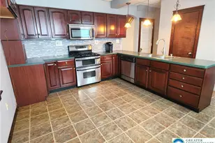 1006 Cherokee St, Fountain Hill Boro, PA 18015 - Photo 6