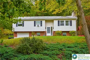 271 N Shore Dr, Tunkhannock Twp, PA 18210 - Photo 2