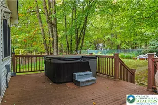 271 N Shore Dr, Tunkhannock Twp, PA 18210 - Photo 6