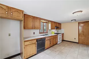242 Hudsondale St, Weatherly Boro, PA 18255 - Photo 14