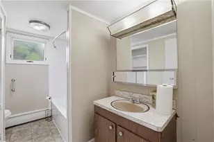 242 Hudsondale St, Weatherly Boro, PA 18255 - Photo 16