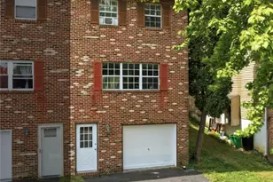 628 S Front St, Allentown City, PA 18103 - Photo 2