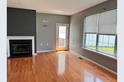 966 Hollow Court, Allentown City, PA 18104 - Photo 6