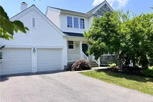966 Hollow Ct, Allentown City, PA 18104 - Photo 1