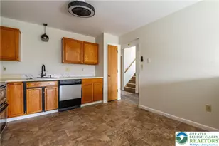 48 Olde Penn Dr, Palmer Twp, PA 18045 - Photo 16
