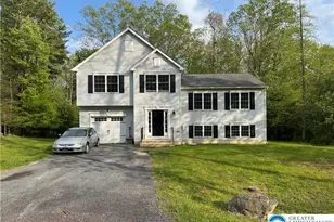 506 Cornerstone Way, Stroud Twp, PA 18301 - Photo 2