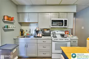 606 Hayes St, Bethlehem City, PA 18015 - Photo 16