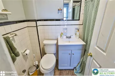 606 Hayes Street, Bethlehem City, PA 18015 - Photo 18
