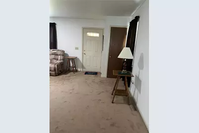 4258 Iroquois, North Whitehall Township, PA 18078 - Photo 2