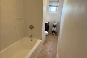 218 S 15th St, Allentown City, PA 18102 - Photo 4