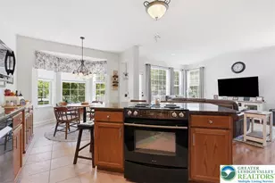 2905 Green Ct, Forks, PA 18040 - Photo 6