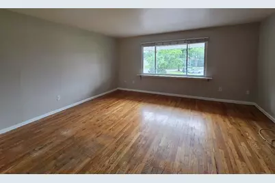 1747 Schoenersville Road, Bethlehem City, PA 18018 - Photo 2