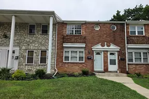 1747 Schoenersville Rd, Bethlehem City, PA 18018 - Photo 1
