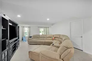 1142 Westminster Dr, Upper Macungie Township, PA 18031 - Photo 44