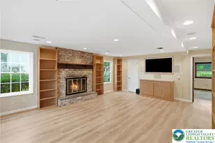 2844 Edgemont Dr, Salisbury Township, PA 18103 - Photo 32