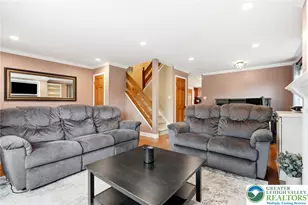 8 Lincoln Pl, Whitehall Township, PA 18052 - Photo 8