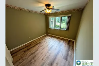5634 Merion Lane, Lower Macungie Township, PA 18062 - Photo 16