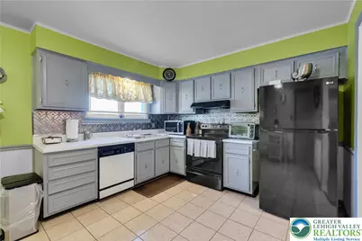 214 10th Avenue, Bethlehem City, PA 18018 - Photo 2