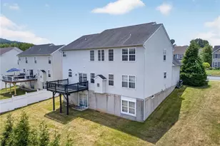 3821 Rittenhouse Rd, Lower Macungie Township, PA 18062 - Photo 12