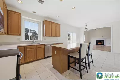 2362 Cross Creek Road, Lower Macungie Township, PA 18062 - Photo 10