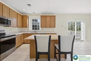 2362 Cross Creek Rd, Lower Macungie Township, PA 18062 - Photo 12