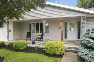210 Poplar St, Catasauqua Boro, PA 18032 - Photo 1
