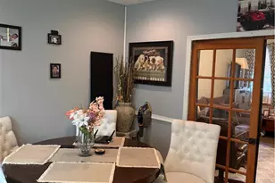 112 W Penn St, Shenandoah Boro, PA 17976 - Photo 2