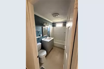 2414 Birch Street, Wilson Boro, PA 18042 - Photo 8