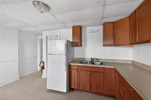 1917 Ferry St, Easton, PA 18042 - Photo 14
